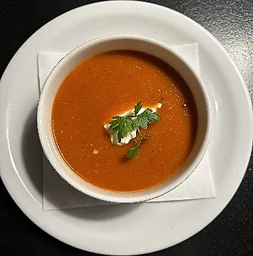 Crema di pomodoro e peperoni – Cream of tomatoes and roasted peppers, mascarpone