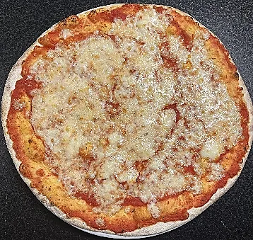 Margherita – Tomato sauce, mozzarella