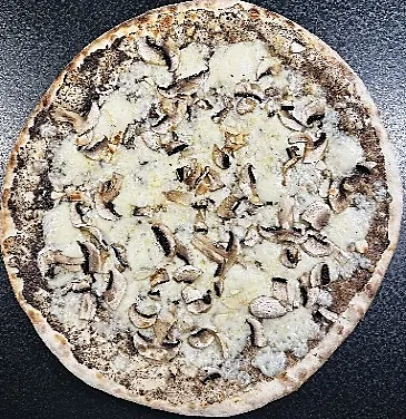 Tartufo – Truffle paste, mozzarella, mushrooms, almonds, truffle oil